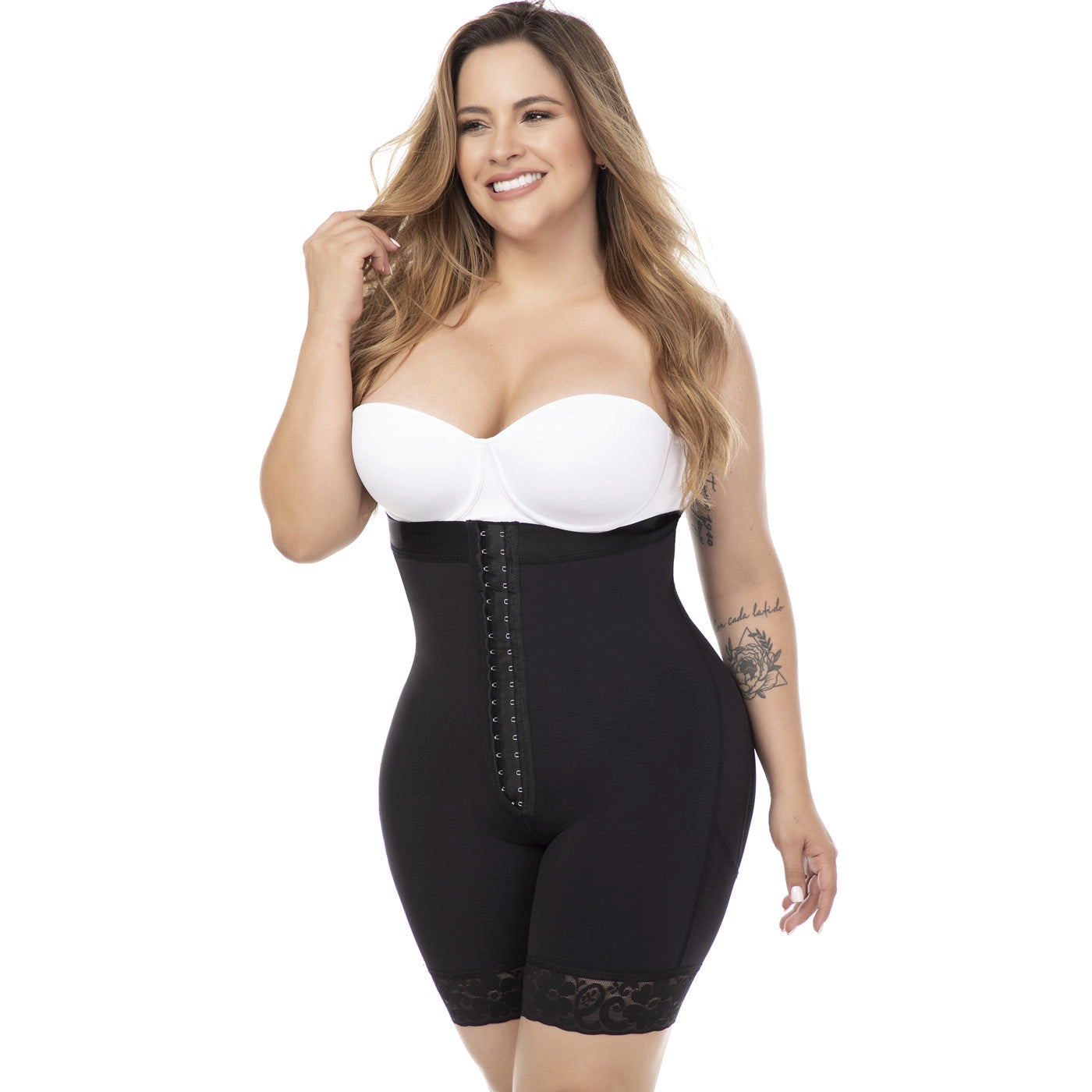 Short Faja Colombiana MariaE TPD0530 Cintura Alta Levanta Glúteos Compresión Alta Ganchos Frontales - fajascolombianas