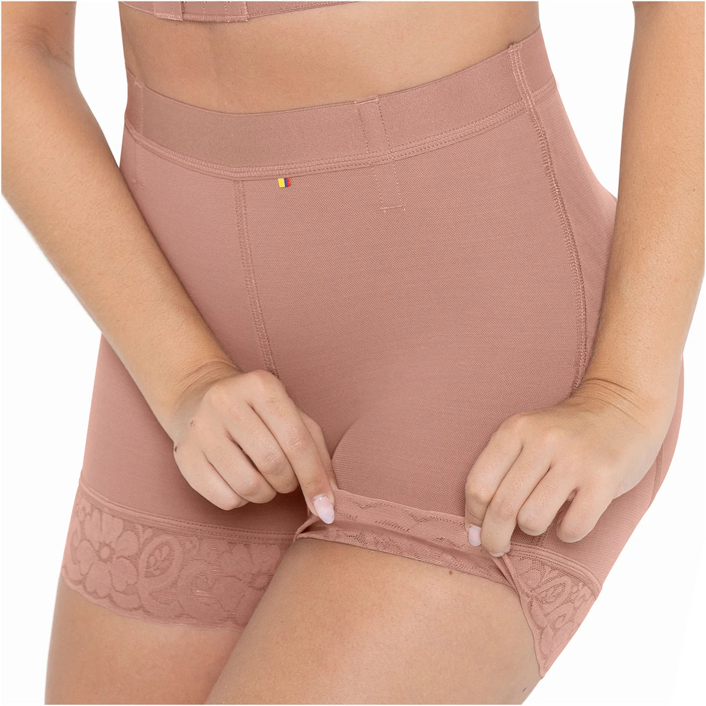 Short Faja Colombiana MariaE SPN0130 Cintura Alta Levanta Glúteos Compresión Alta - fajascolombianas